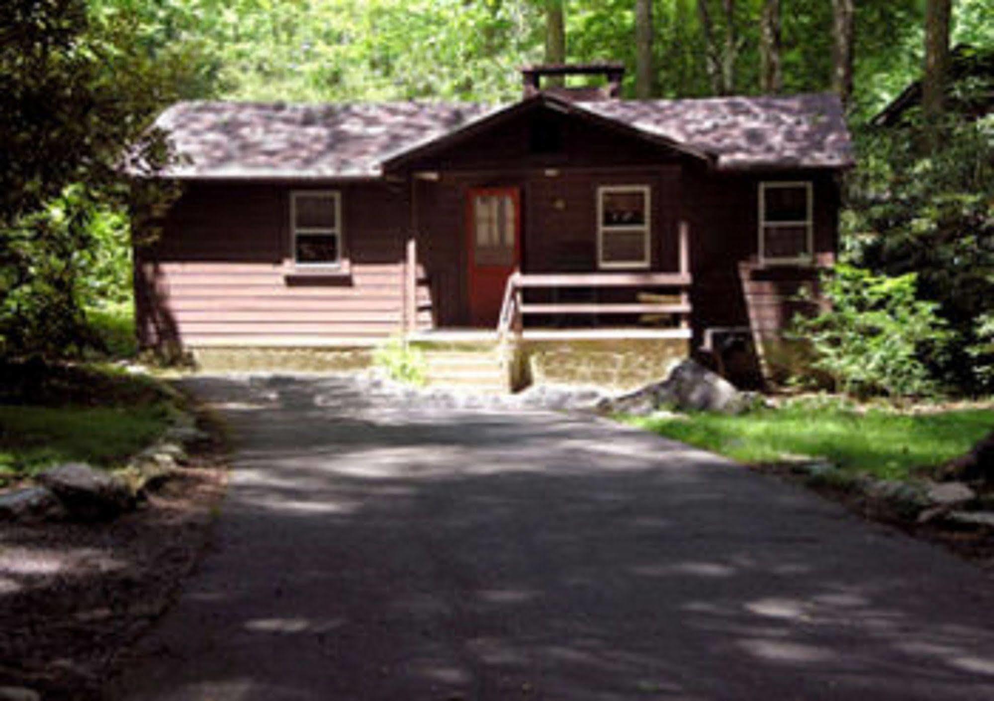 Cabins At Twinbrook Resort Maggie Valley Esterno foto