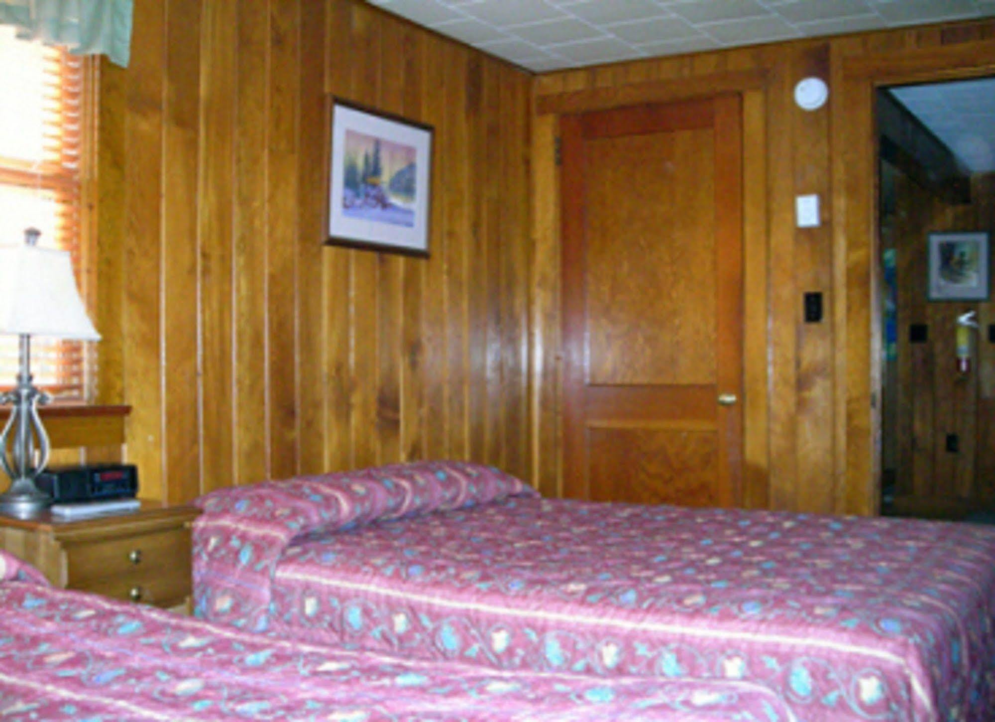 Cabins At Twinbrook Resort Maggie Valley Esterno foto