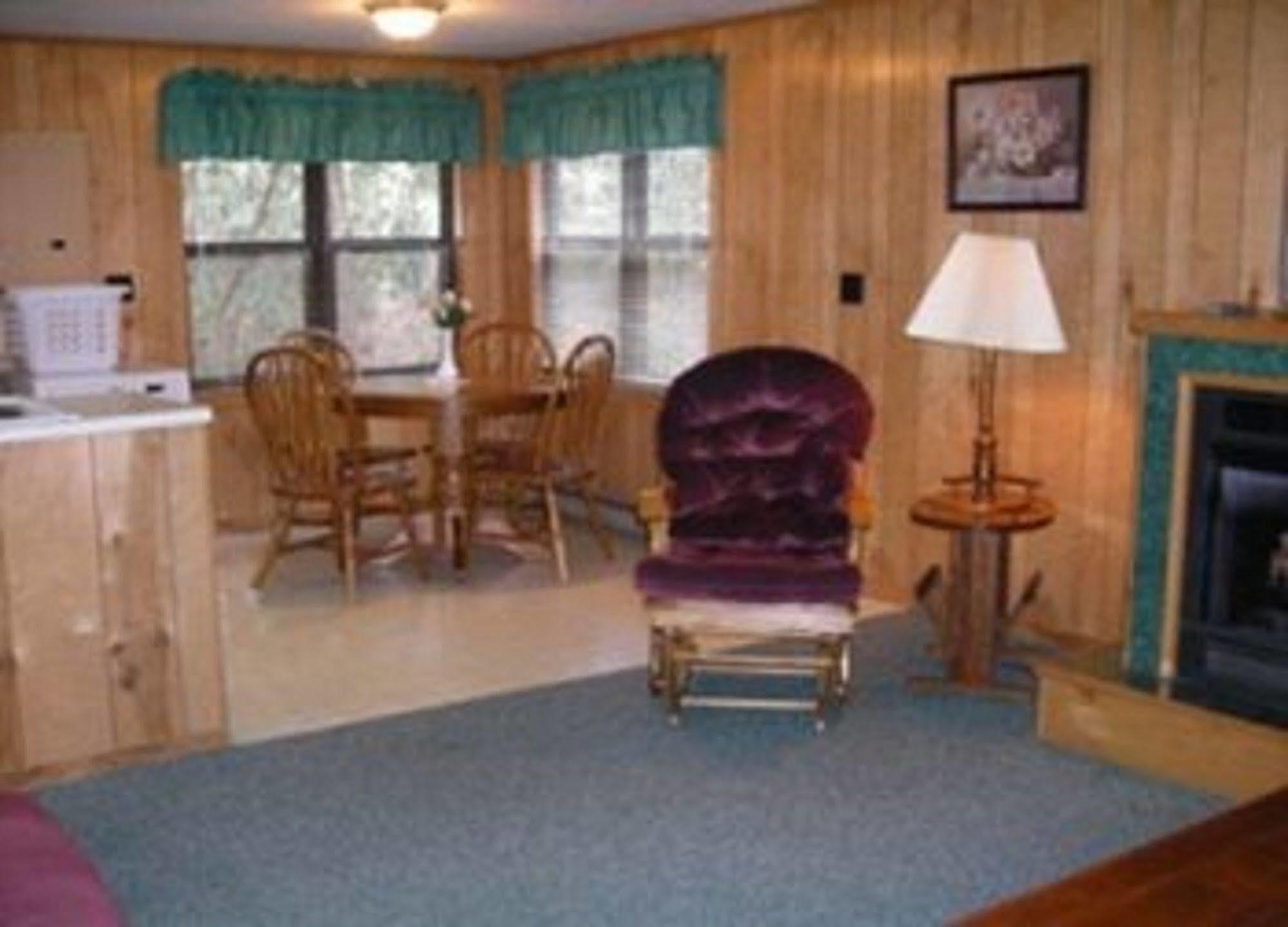 Cabins At Twinbrook Resort Maggie Valley Esterno foto