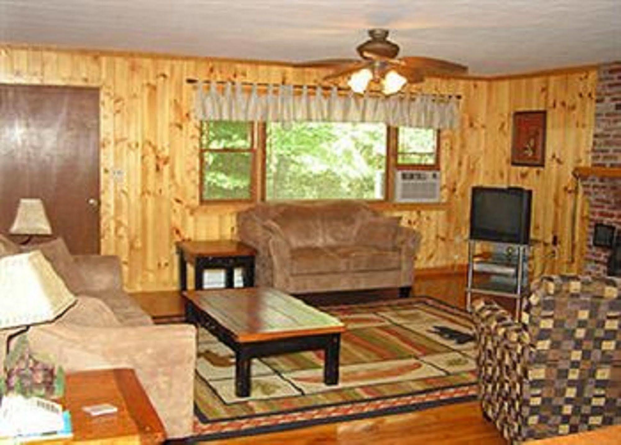 Cabins At Twinbrook Resort Maggie Valley Esterno foto